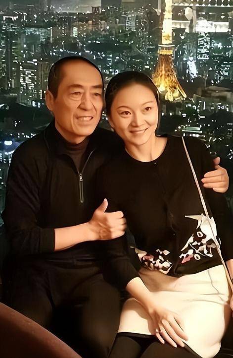 陈婷现实长什么样？路人镜头才是“照妖镜”，突然理解张艺谋了