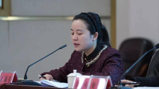 文旅局长回应游客住进自己家