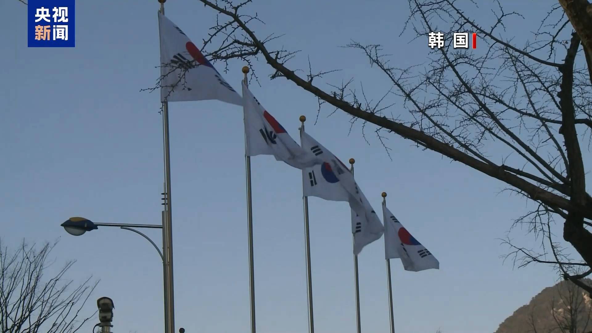 韩国大选连发“五月惊奇”：在野党刚“摆脱”官司，执政党又生“内讧”